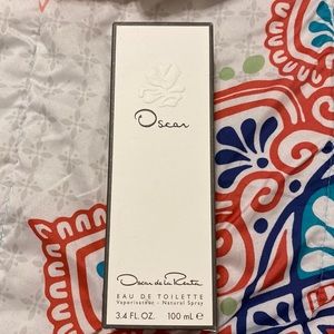 Brand new Oscar De La Renta Spray Perfume for Women, 3.4 fl. Oz